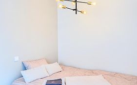 Moderni yksiö huippu sijainnilla